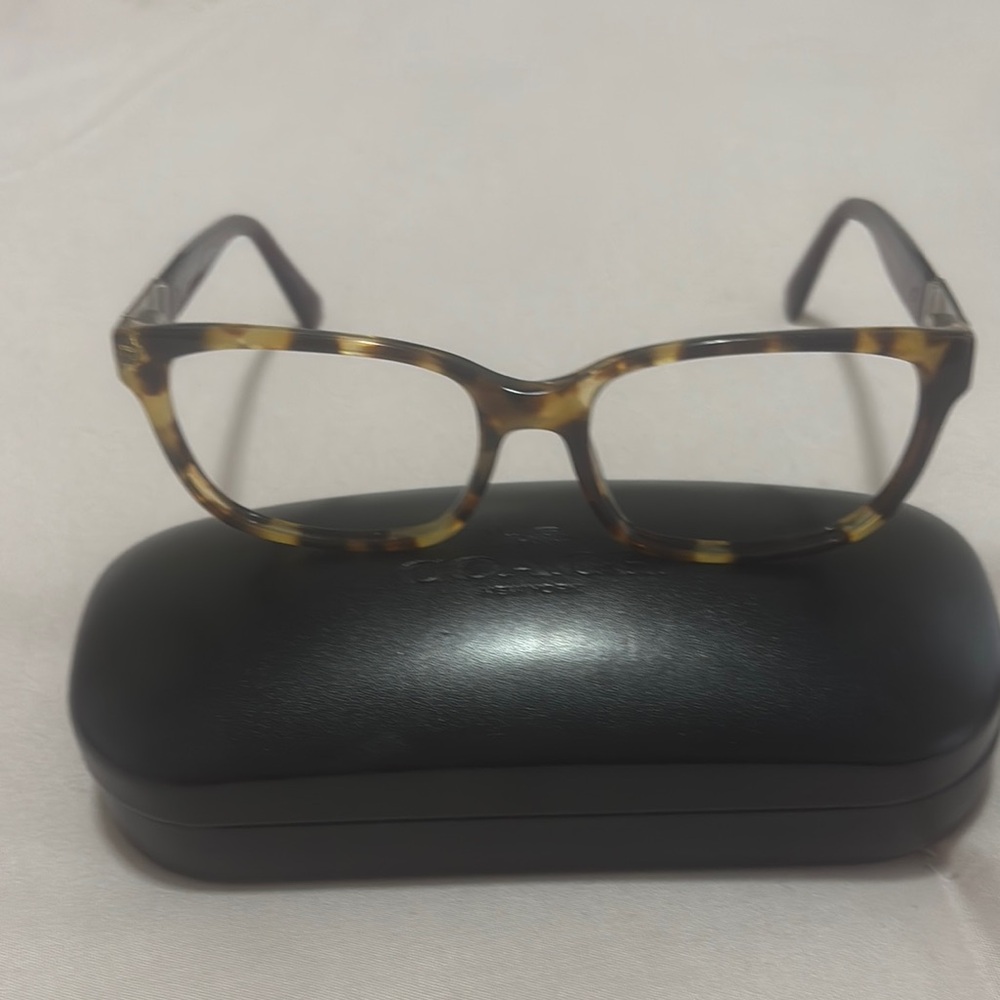 Tortoise Shell Glasses